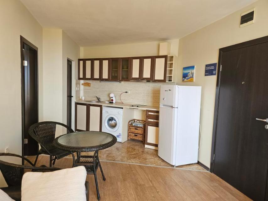 Nestinarka Beach Seaview Apartment Царево Екстериор снимка